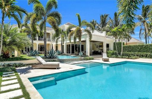 1055 Spyglass Lane — Naples luxury sale