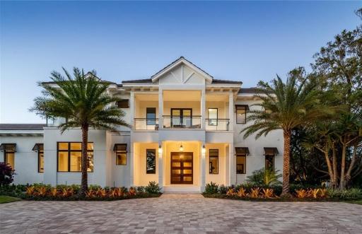 375 Kings Town Drive — Naples luxury sale